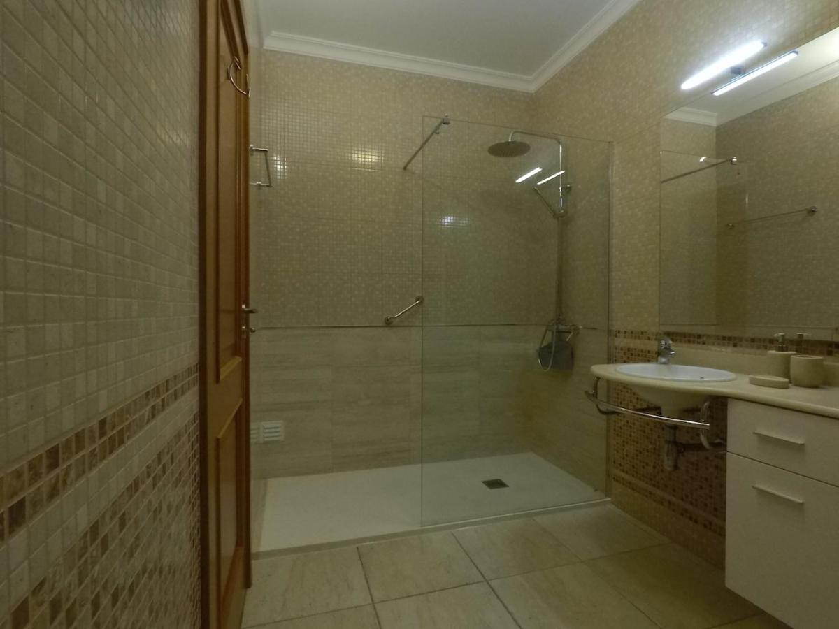 Ferienwohnung mit Pool - Meia Praia Lagos Exterior foto