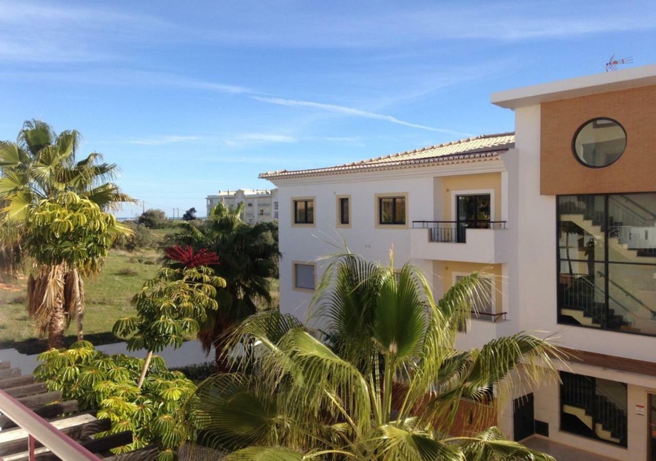 Ferienwohnung mit Pool - Meia Praia Lagos Exterior foto