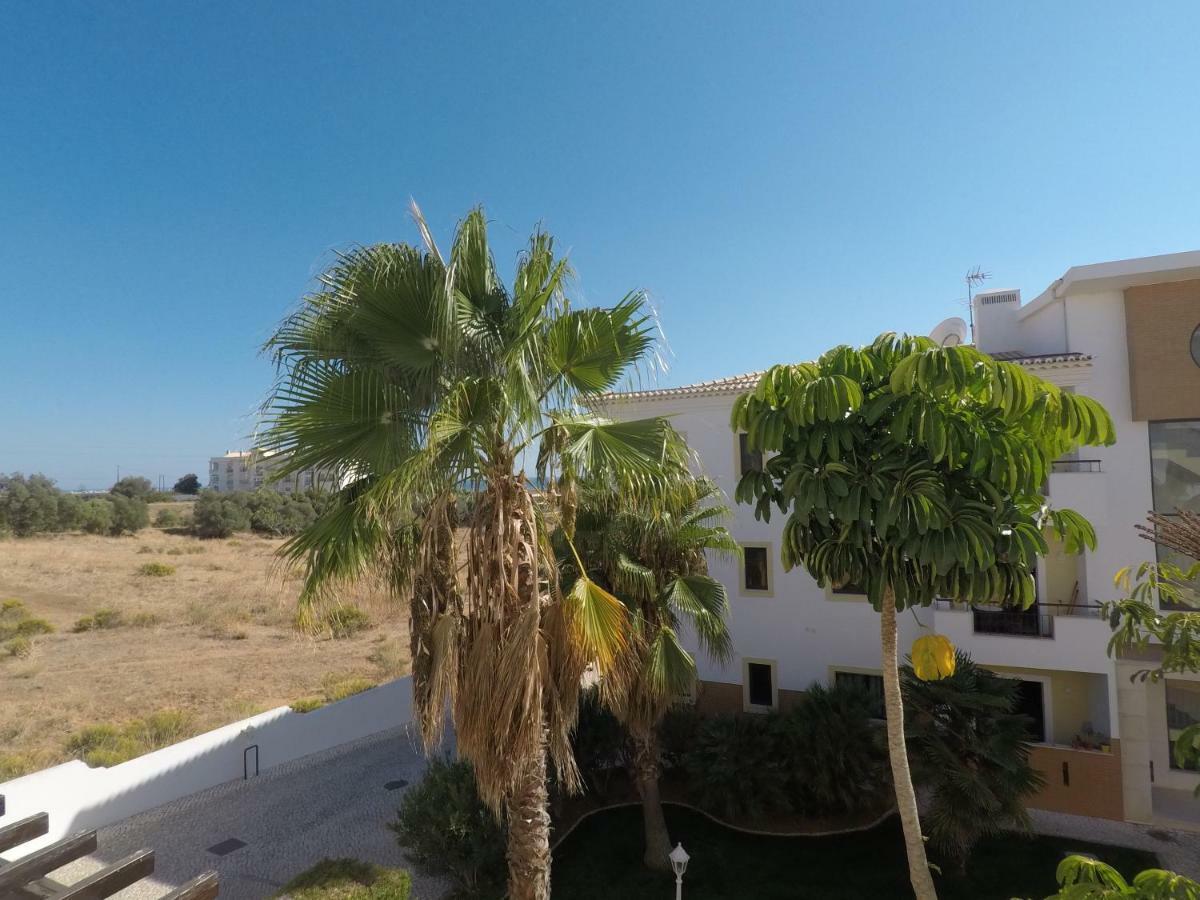 Ferienwohnung mit Pool - Meia Praia Lagos Exterior foto
